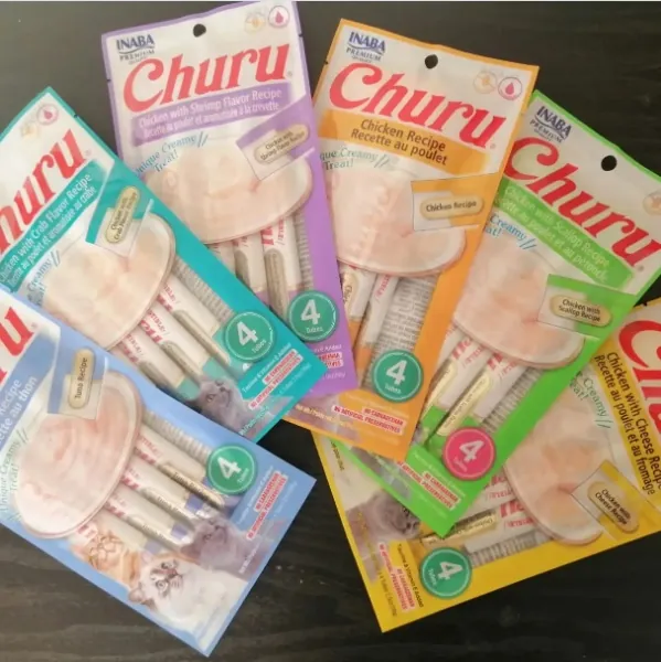 Paquetes de snacks Churu para gatos